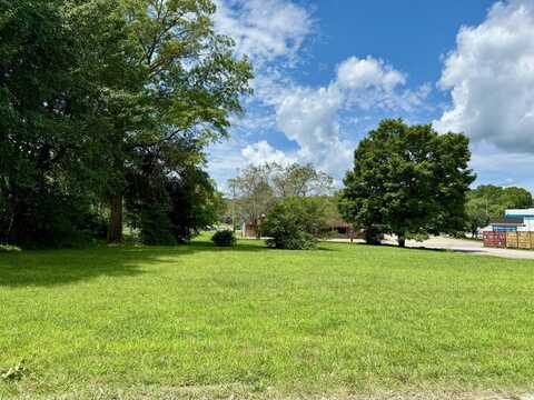 28 LUMBER Street, Beattyville, KY 41311