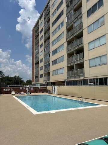 2121 Nicholasville Road, Lexington, KY 40503
