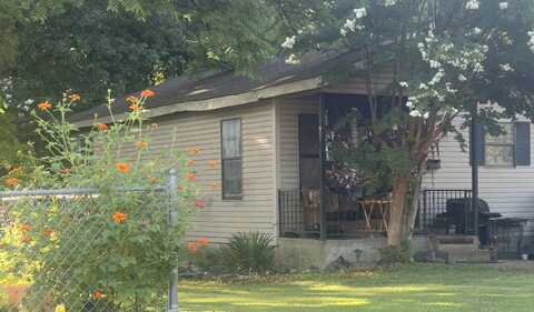 384 N MANASSAS, Memphis, TN 38105