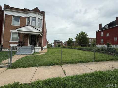 1368-1366 Granville Place Place, Saint Louis, MO 63112
