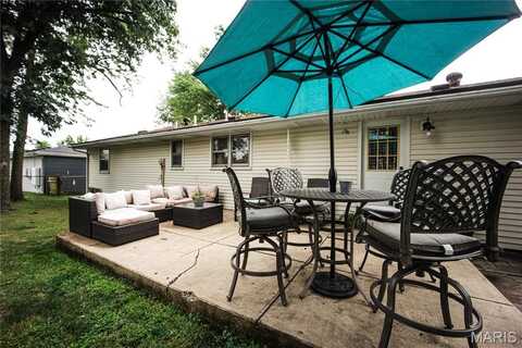 416 Wyoming Street, Bethalto, IL 62010