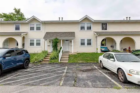 2661 Falcons Way, Saint Charles, MO 63303