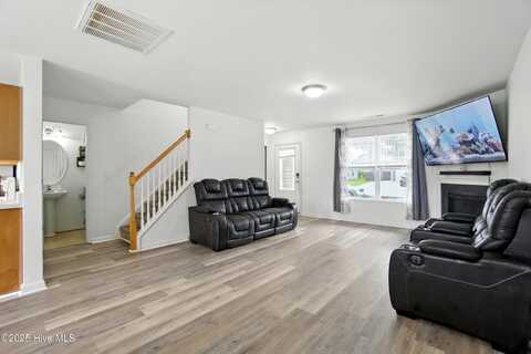 2125 Aydlett Drive, Elizabeth City, NC 27909