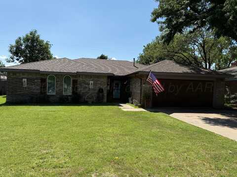 4444 Summit Circle, Amarillo, TX 79109
