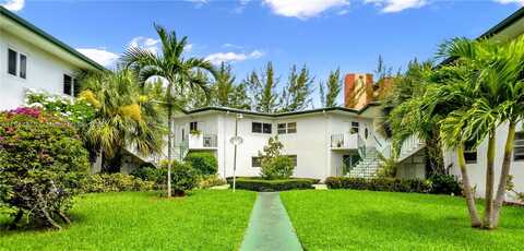 18760 NE 18th Ave, Miami, FL 33179
