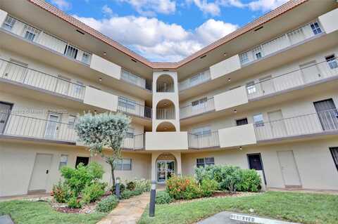 6361 N Falls Cir Dr, Lauderhill, FL 33319