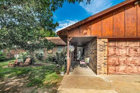 8204 INDIAN Trail, Amarillo, TX 79110