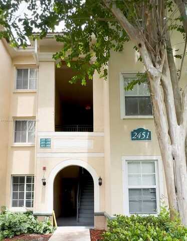 2451 Centergate Dr, Miramar, FL 33025