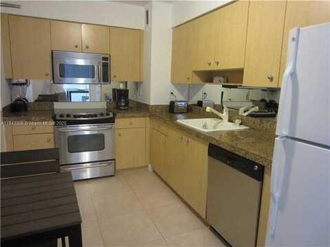 9195 Collins Ave, Surfside, FL 33154
