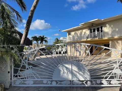 201 Wildwood Cir, Key Largo, FL 33037
