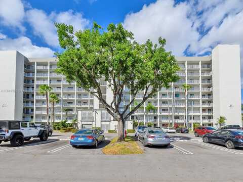 2217 Cypress Island Dr, Pompano Beach, FL 33069