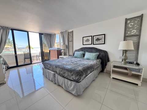 2201 S Ocean Dr, Hollywood, FL 33019