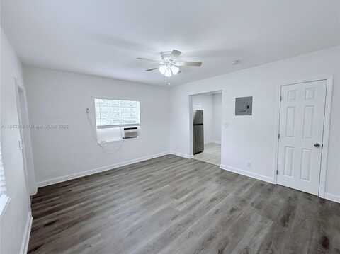 1625 S Federal Hwy, Lake Worth, FL 33460
