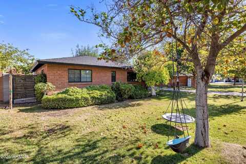 1825 E Palo Verde Drive, Phoenix, AZ 85016
