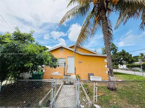 1873 SW 3rd St, Miami, FL 33135