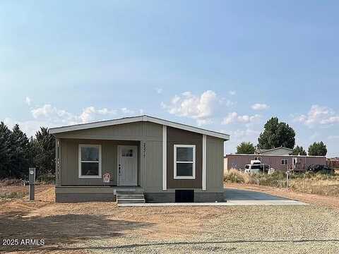 25317 N LAKESIDE Drive, Paulden, AZ 86334