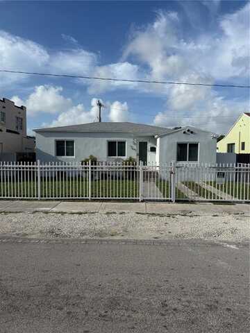 726 NW 75th St, Miami, FL 33150