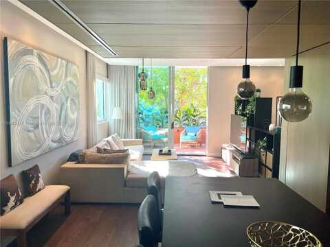1700 Meridian Ave, Miami Beach, FL 33139