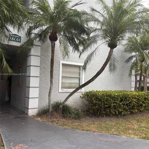 17255 SW 95th Ave, Palmetto Bay, FL 33157