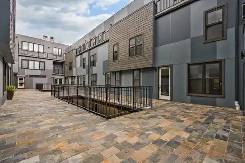4840 S. Dorchester Avenue, Chicago, IL 60615