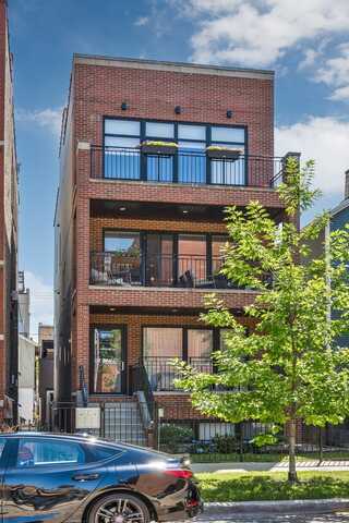 1011 N. Winchester Avenue, Chicago, IL 60622