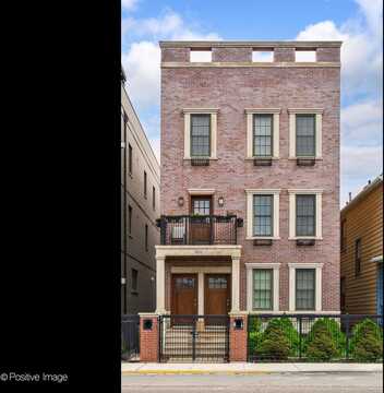 3031 N. Clybourn Avenue, Chicago, IL 60618