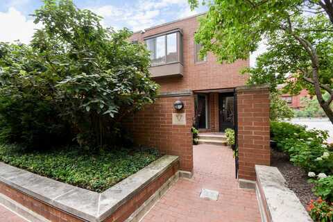 801 S. Plymouth Court, Chicago, IL 60605