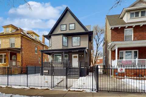 28 N. Latrobe Avenue, Chicago, IL 60644