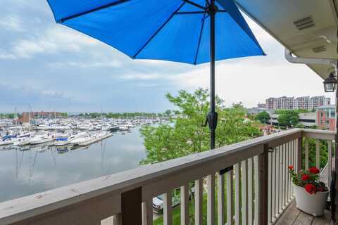 4 Gaslight Dr, Racine, WI 53403