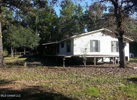 122 Hunter Lane, Lucedale, MS 39452