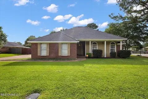 918 Eagles Nest Drive, Byram, MS 39272