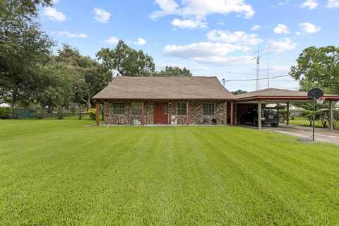 6840 Hansen Street, Groves, TX 77619