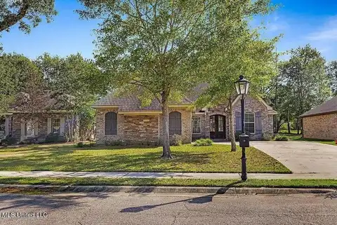 7382 Aberdeen Drive, Pass Christian, MS 39571