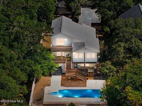 117 SE 4th Street, Oak Island, NC 28465