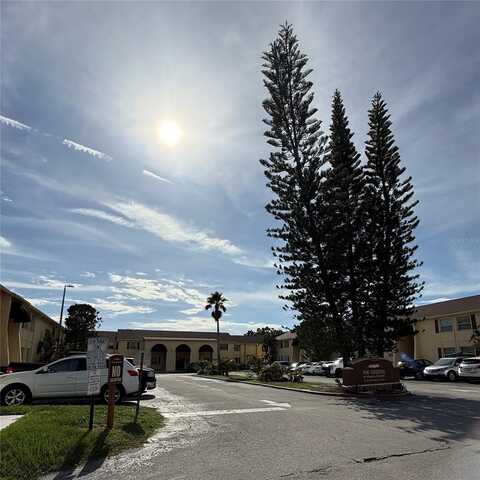 7522 GALLINETA COURT, TAMPA, FL 33615