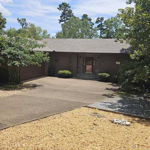 48 Jubileo Way, Hot Springs Village, AR 71909