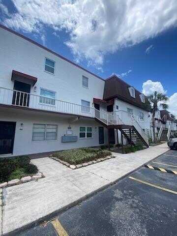9013 TUDOR DRIVE, TAMPA, FL 33615