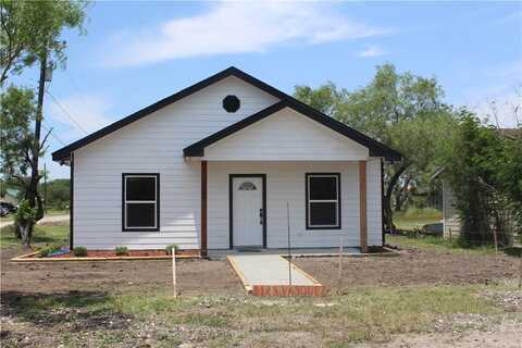 112 S VASQUEZ, Orange Grove, TX 78372