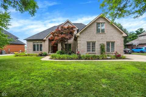 1324 Eagle Valley Drive, Greenwood, IN 46143