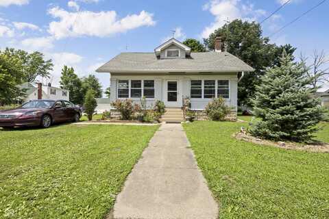 704 W Pearl Street, Trafalgar, IN 46181