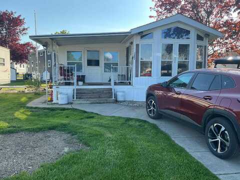 5204 Cambridge, Lexington, MI 48450