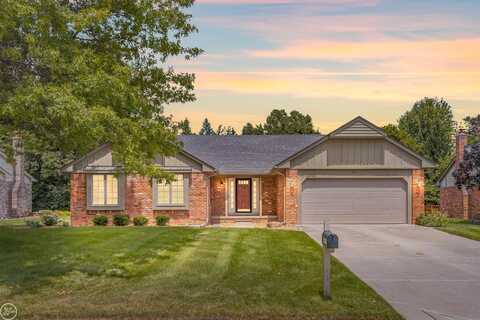 40920 Knightsford, Northville, MI 48168