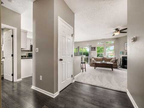 3574 Fishinger Mill Drive, Hilliard, OH 43026