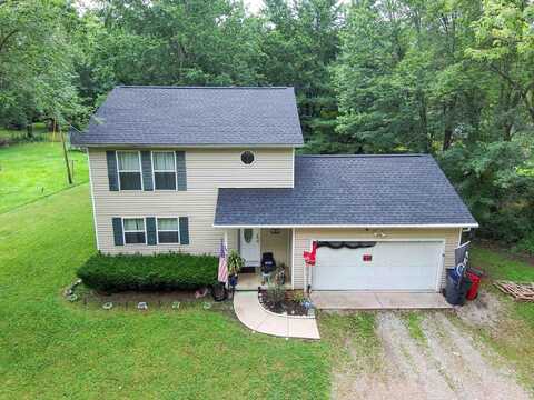 300 Woodside Drive SW, Pataskala, OH 43062