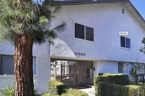 18555 Collins Street, Tarzana, CA 91356