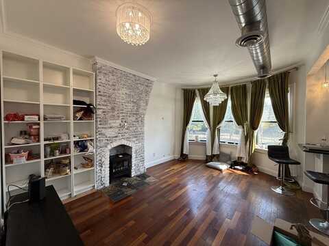 189 Cambridge St, Boston, MA 02134