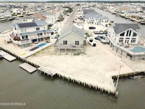 163 Flamingo Road, Tuckerton, NJ 08087