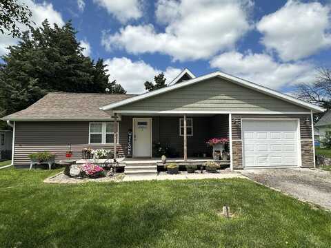 425 W 16th Street, Boone, IA 50036