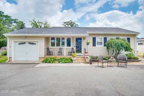101 Lillie Road, Toms River, NJ 08753