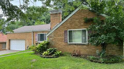 3955 Roswell Avenue, Cheviot, OH 45211